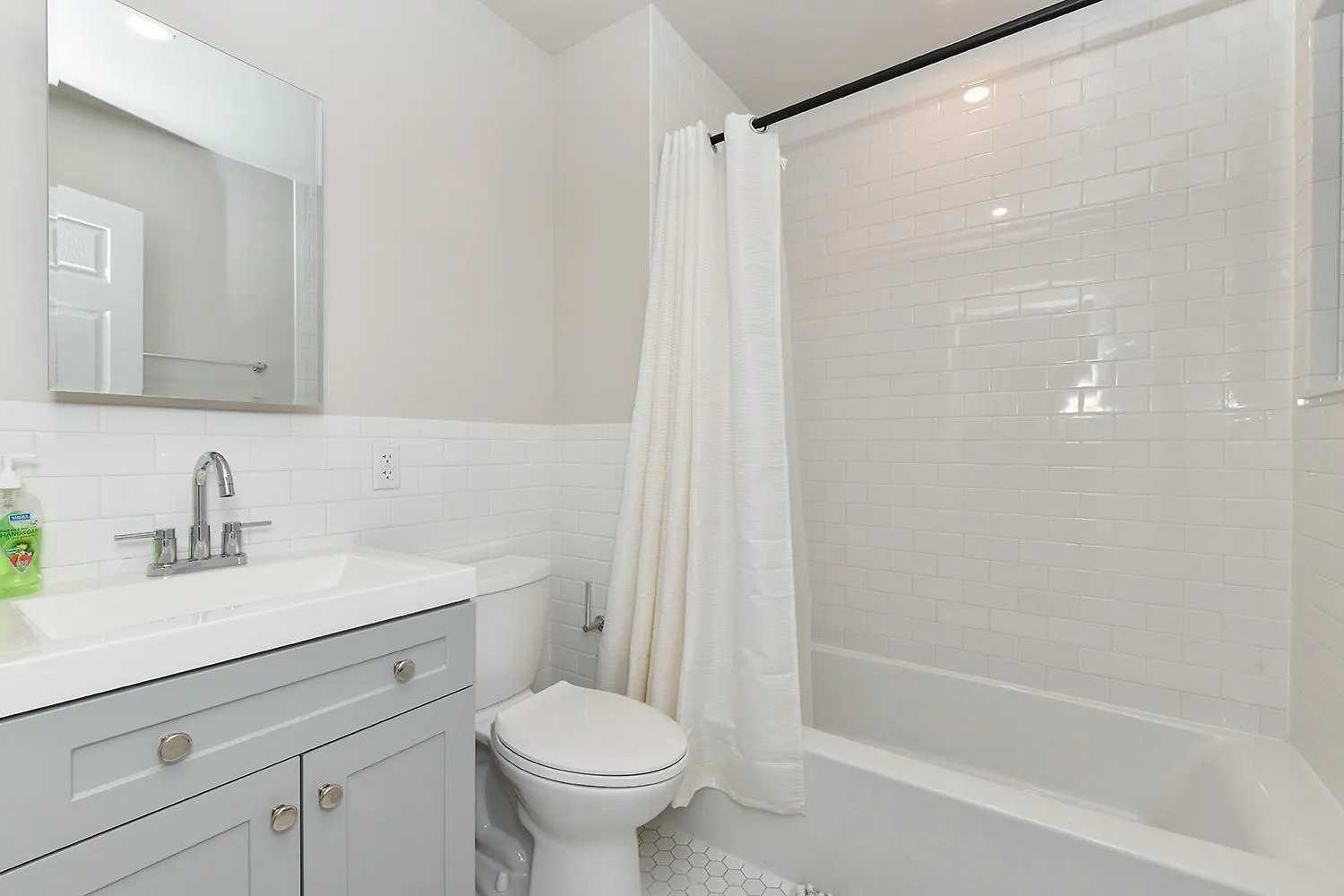 Luxury Five Br Chic Duplex In The Heart Of Soho Apartment New York